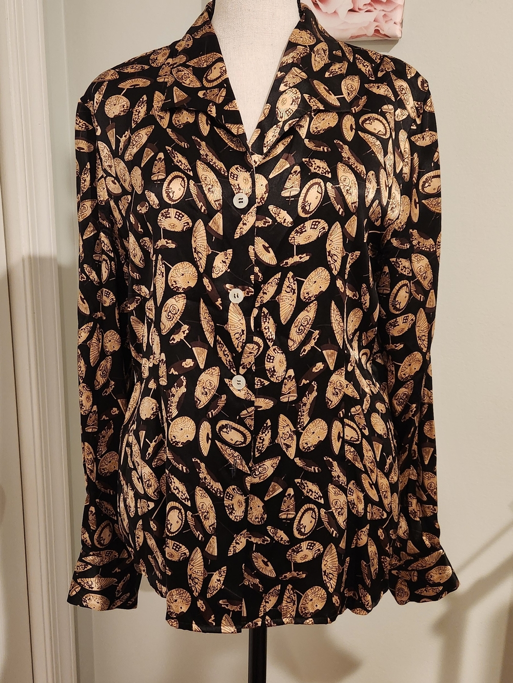 Black Ishyu Button-Front Silk Blouse with Gold Leaf Print